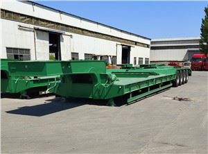 Büyük Boy Ve Kilolu Römork